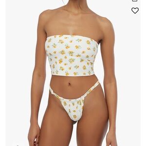 Weworewhat bikini DITSY ORANGES